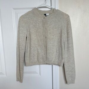 Divided Light Beige Women's Cardigan Sweater